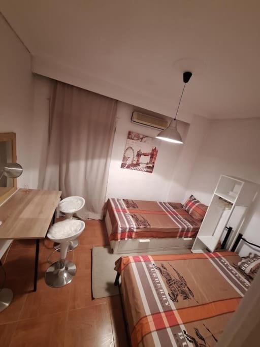 Queen Suites 60M2 Salonicco Esterno foto