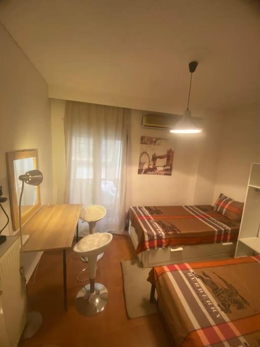 Queen Suites 60M2 Salonicco Esterno foto
