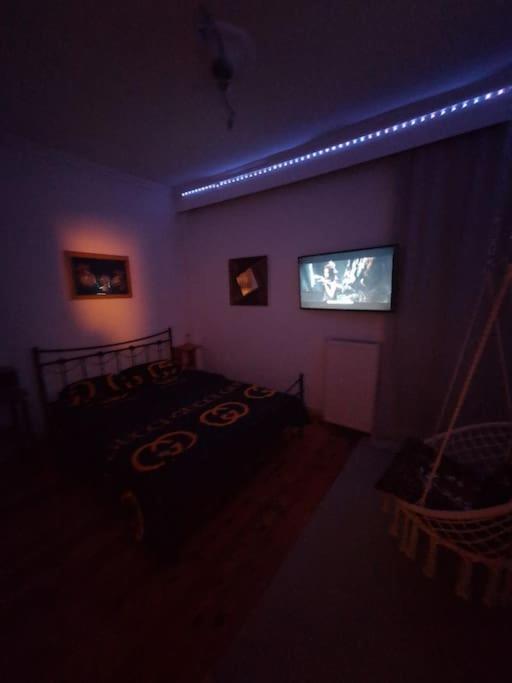 Queen Suites 60M2 Salonicco Esterno foto
